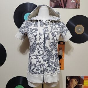 Merona | Y2K Paisley Short Sleeve Hoodie